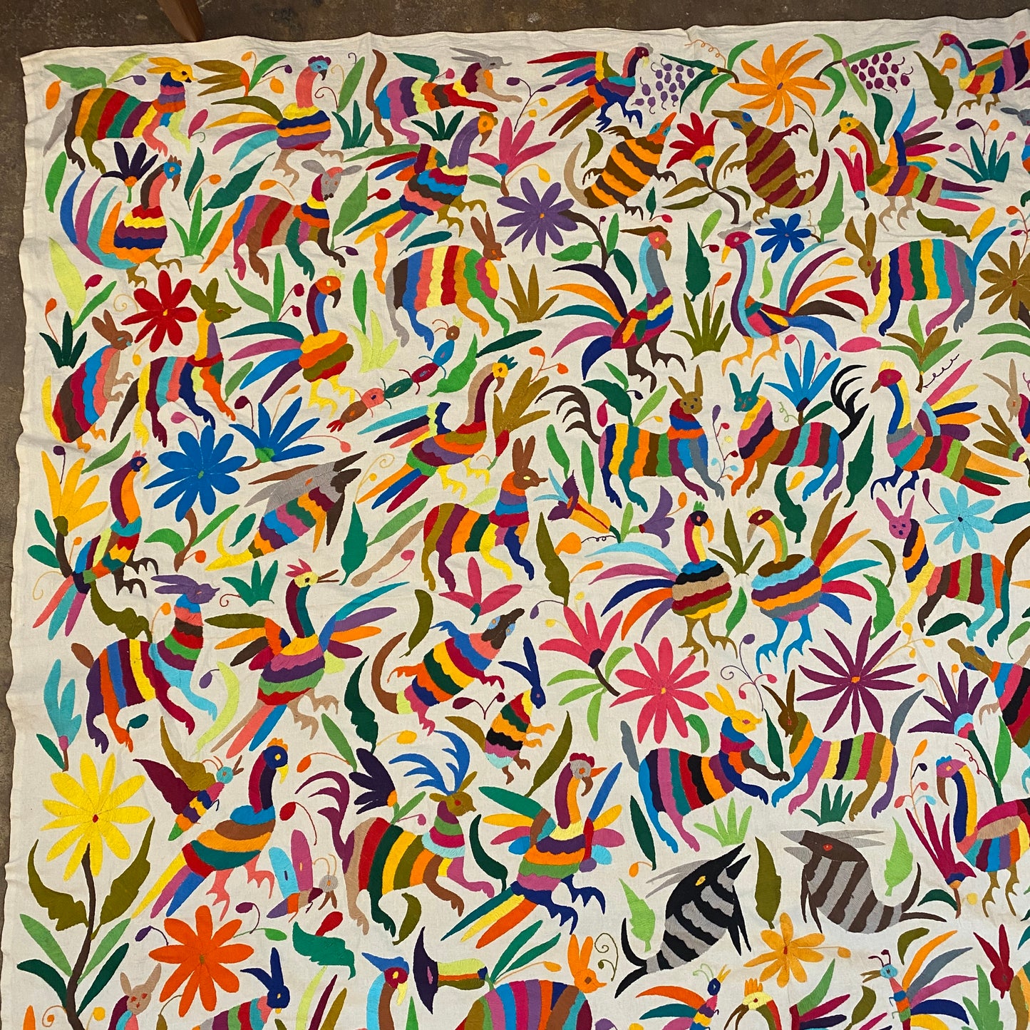 X-Large Otomi Embroidery Wall Hanging - Multicolor
