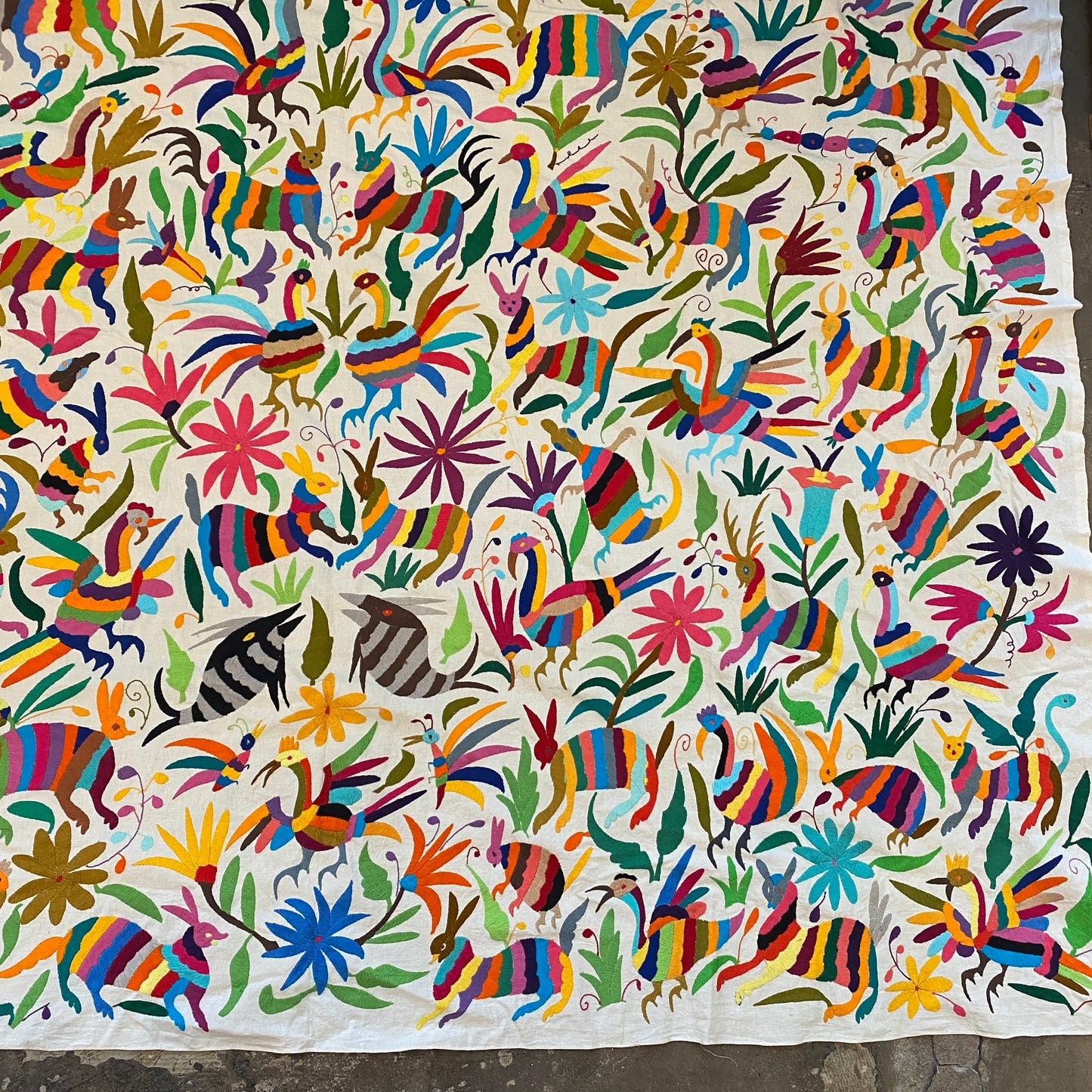X-Large Otomi Embroidery Wall Hanging - Multicolor