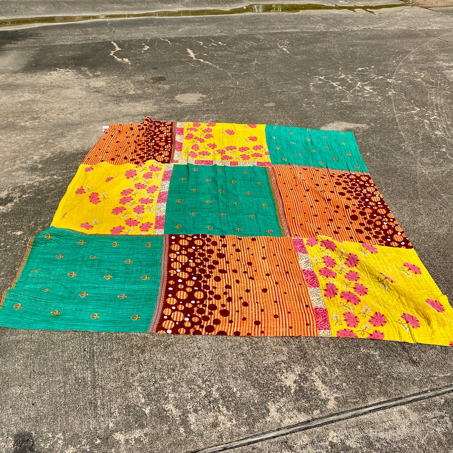Kantha Patchwork Quilt with Shams- Full/Queen