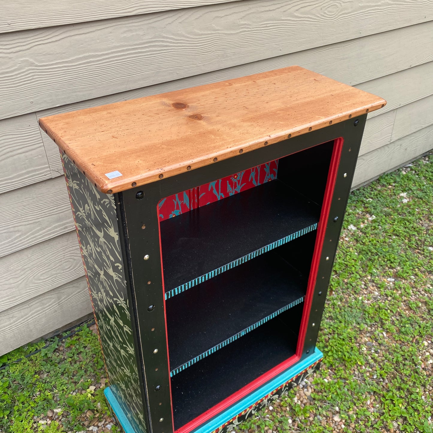 Tommy Lewis Marsh Style Itty Bitty Bookshelf