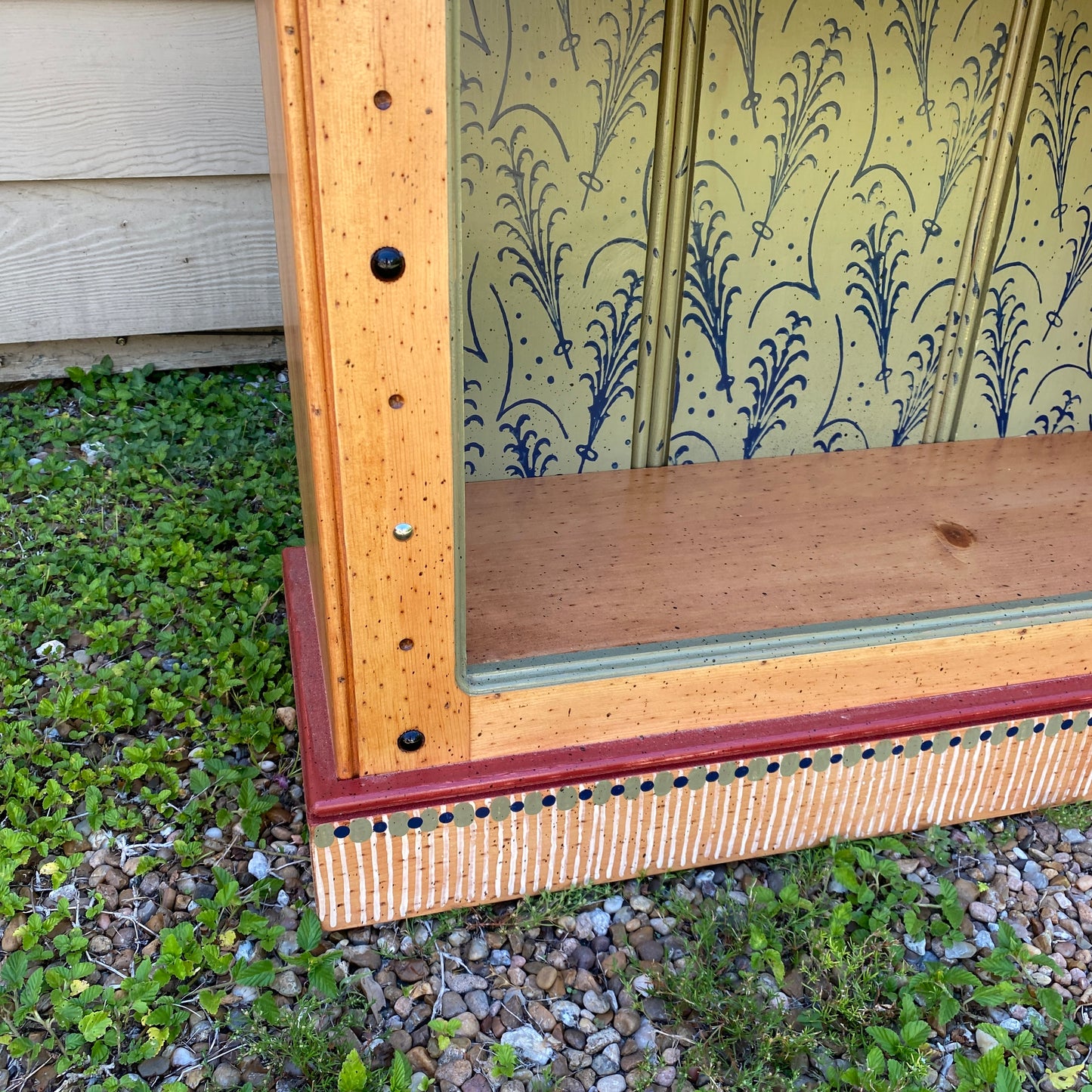Tommy Lewis Marsh Style 5' Vertical Bookshelf