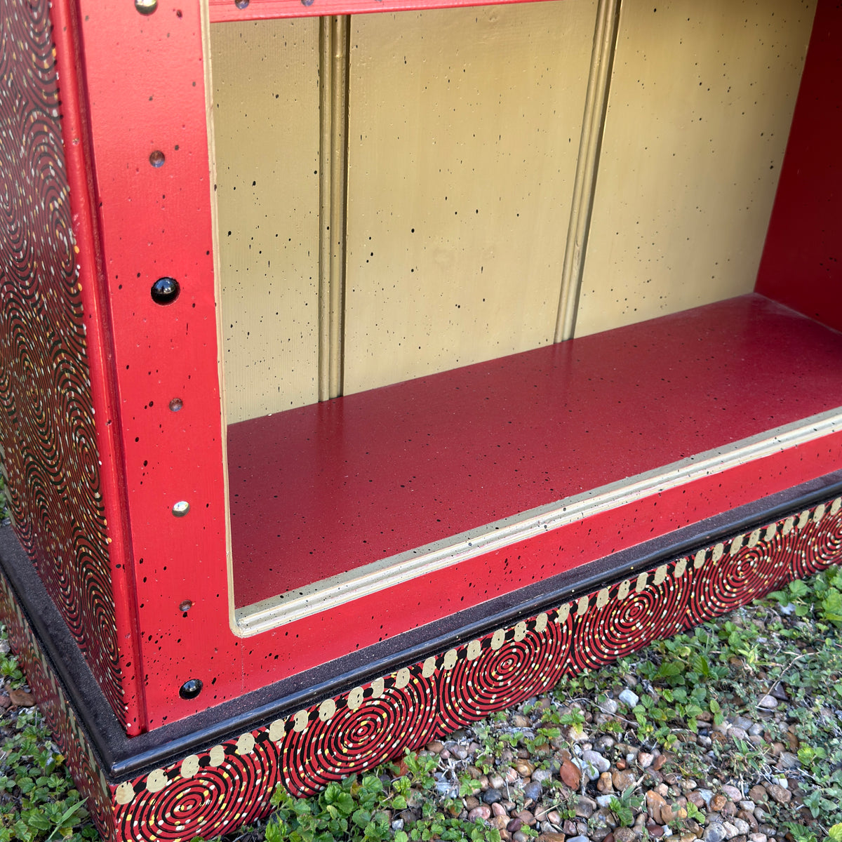 Tommy Lewis Marsh Style 5' Vertical Bookshelf