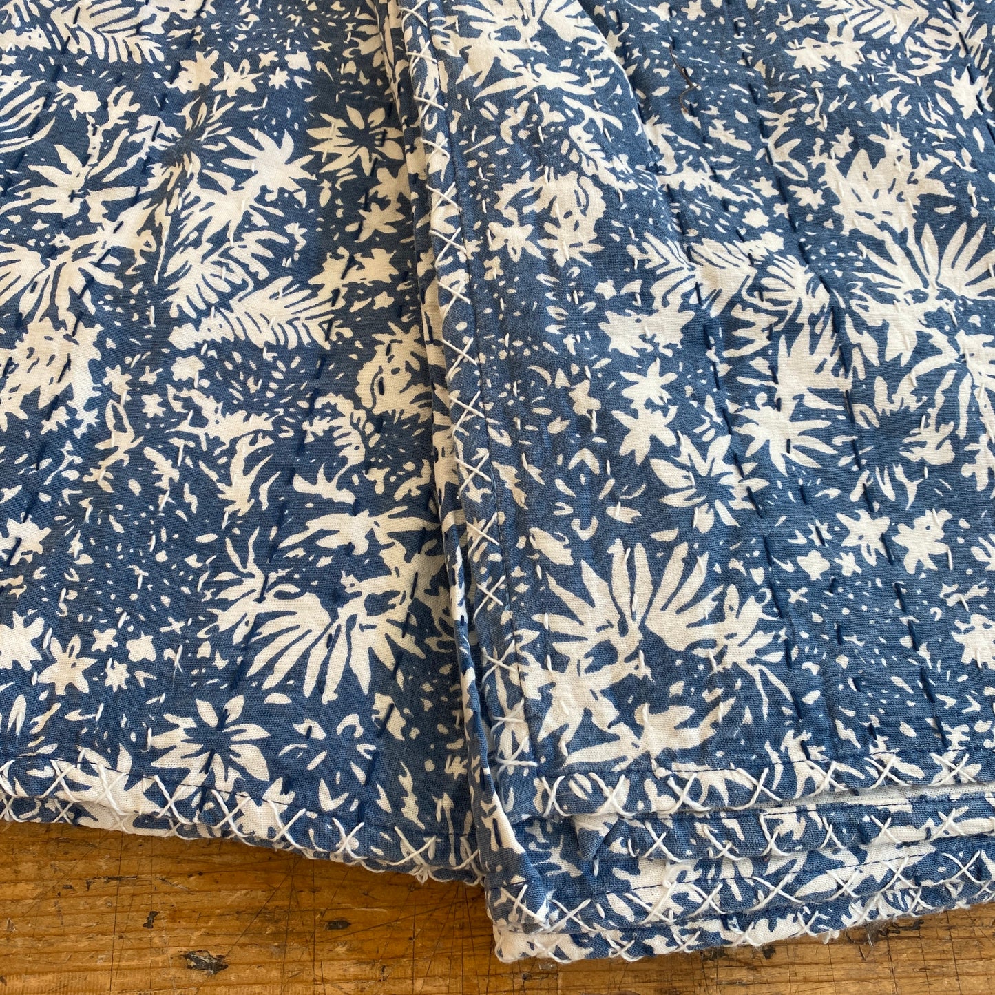 White Flowers Indigo Screen Print Bedspread - Queen
