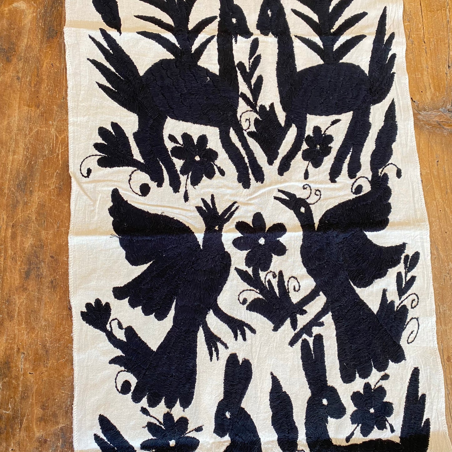 Large Otomi Table Runner- Black