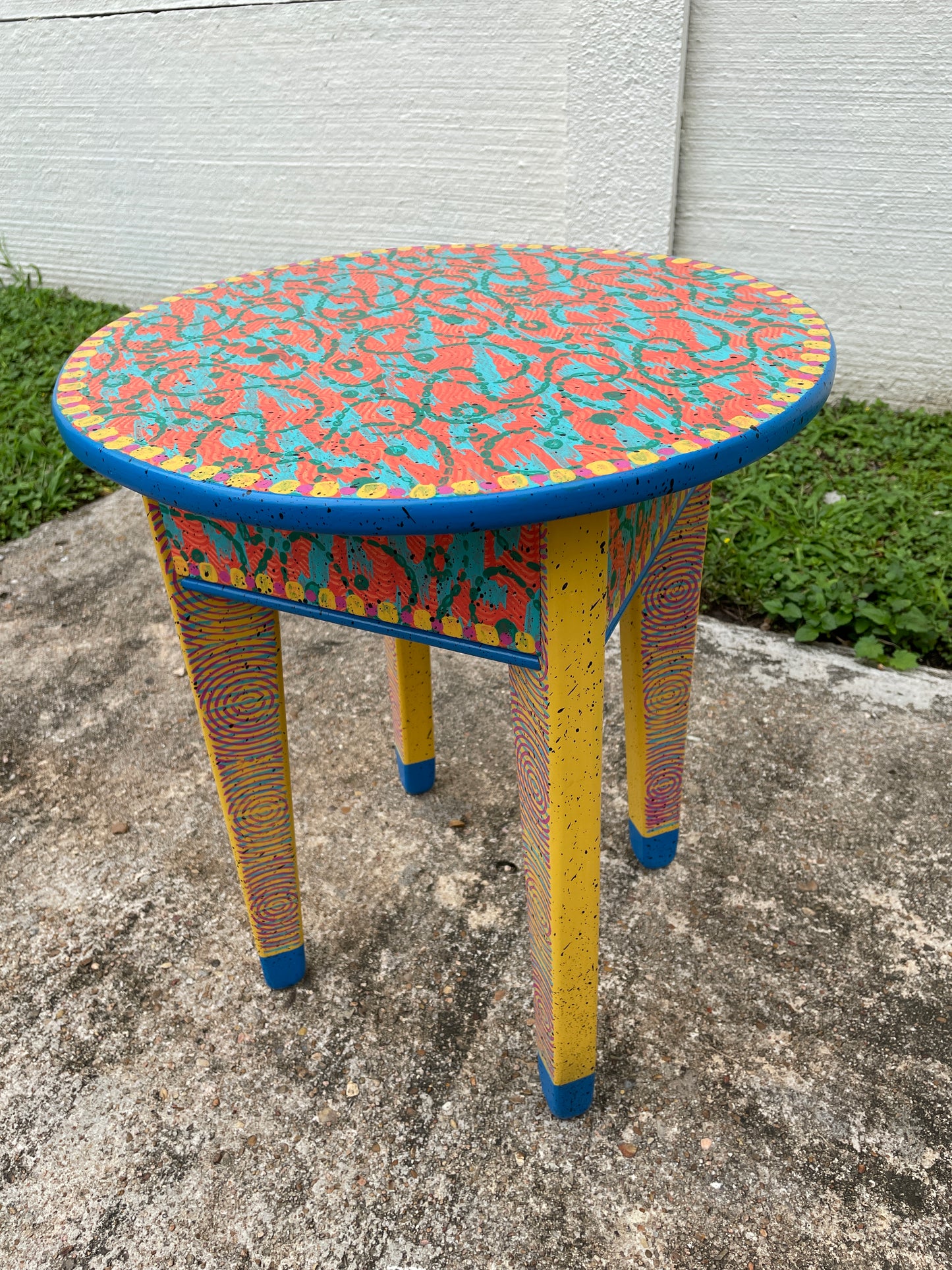 David Marsh 18" Round Side Table