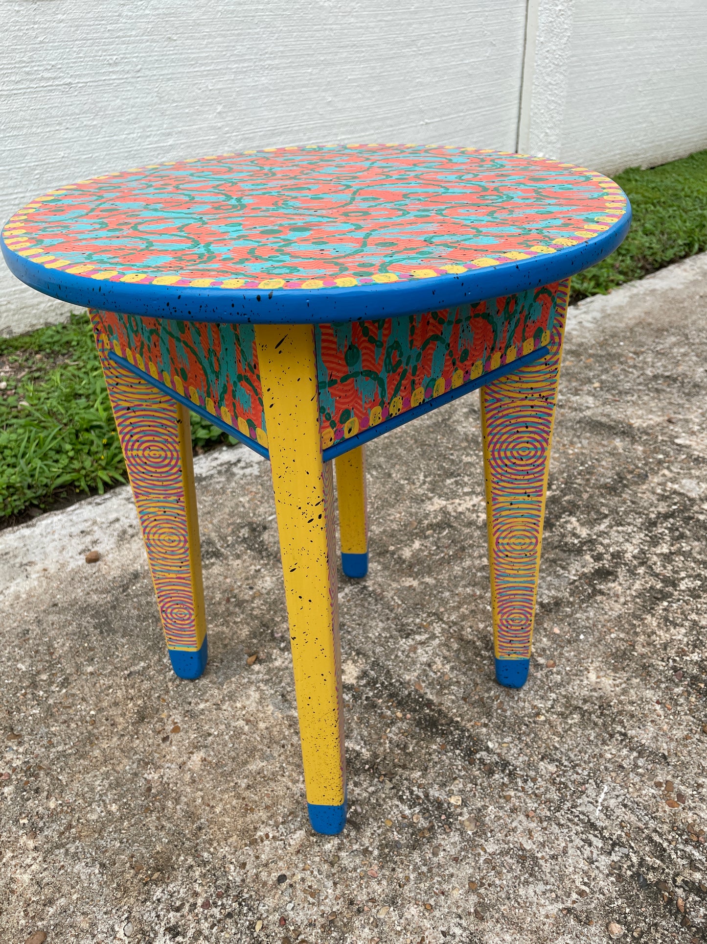 David Marsh 18" Round Side Table