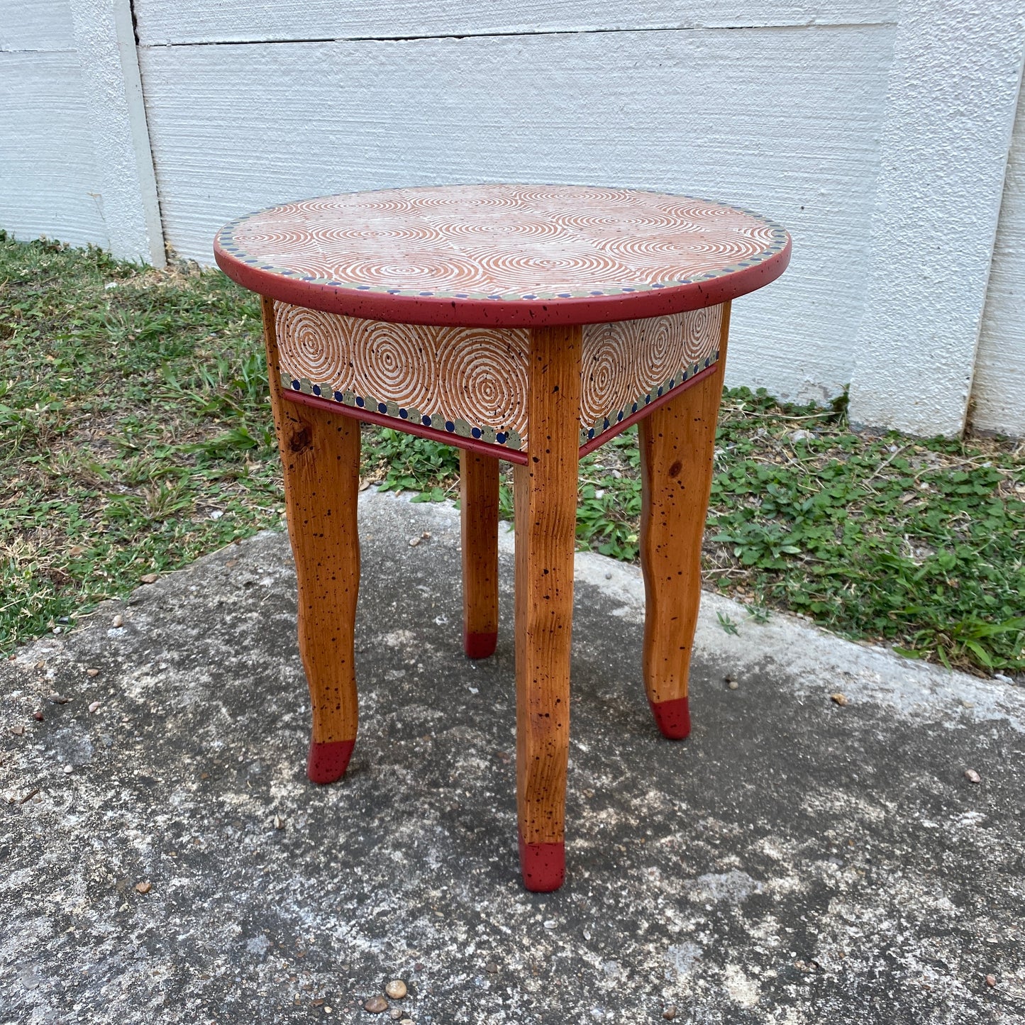 David Marsh 18" Round Side Table