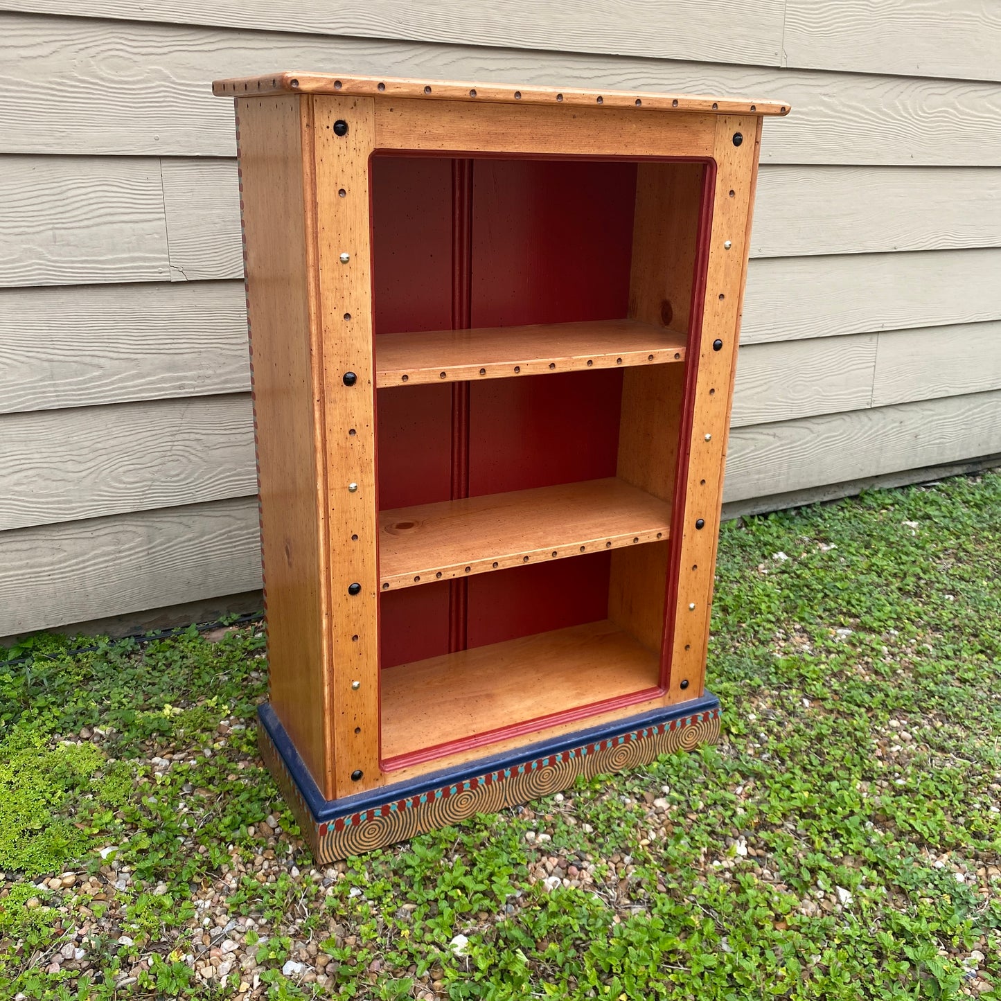 Tommy Lewis Marsh Style Itty Bitty Bookshelf