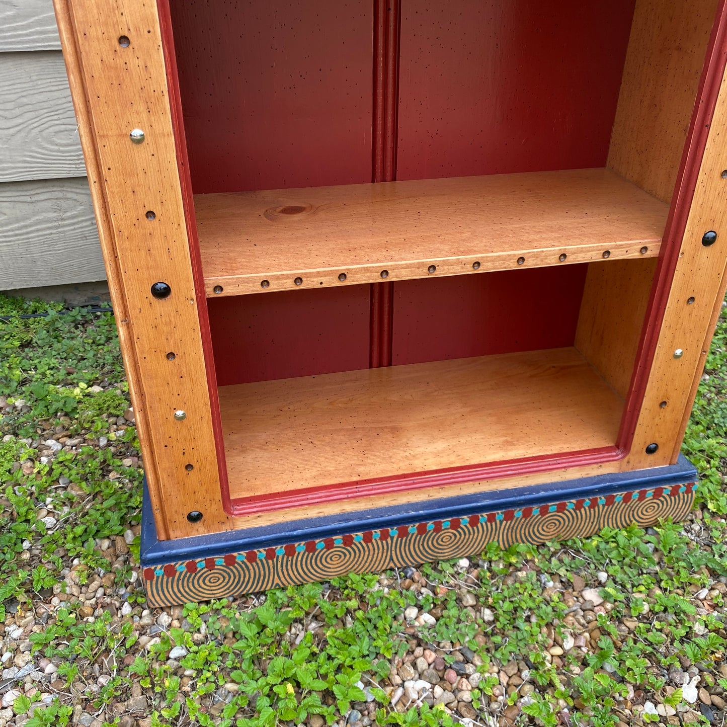 Tommy Lewis Marsh Style Itty Bitty Bookshelf