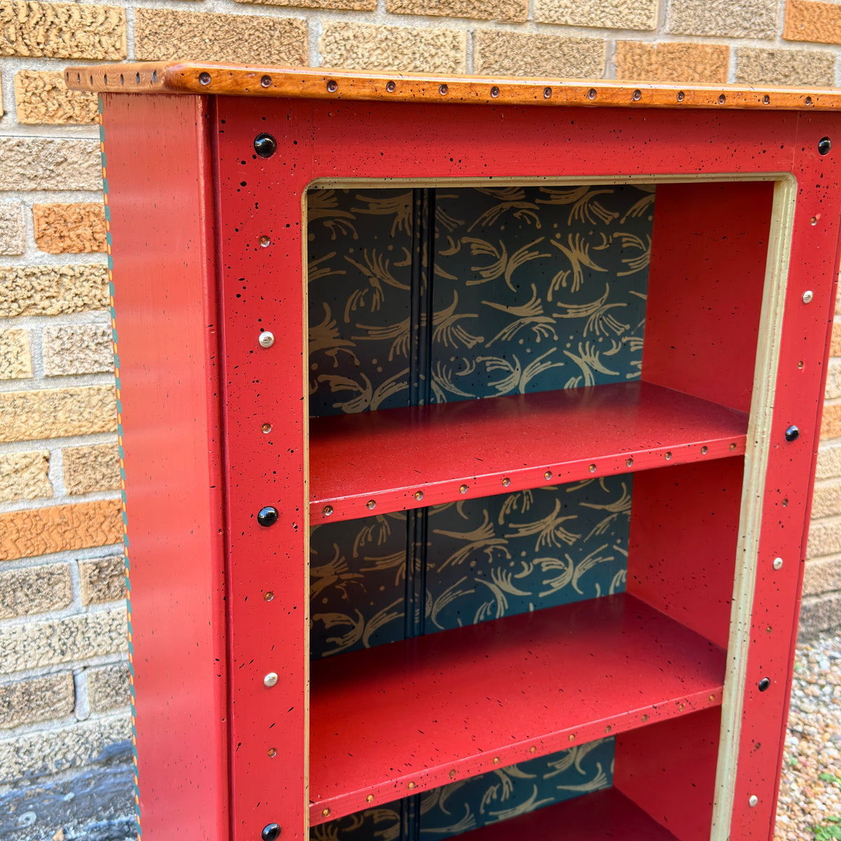 Tommy Lewis Marsh Style Itty Bitty Bookshelf