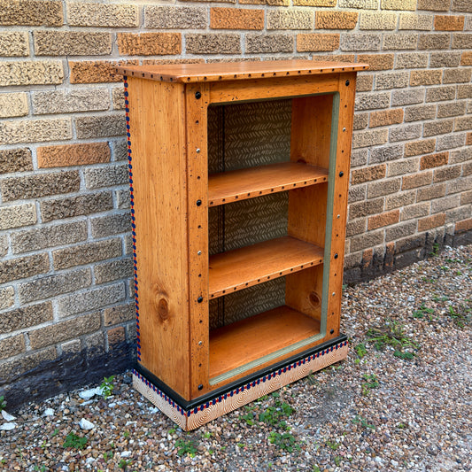 Tommy Lewis Marsh Style Itty Bitty Bookshelf