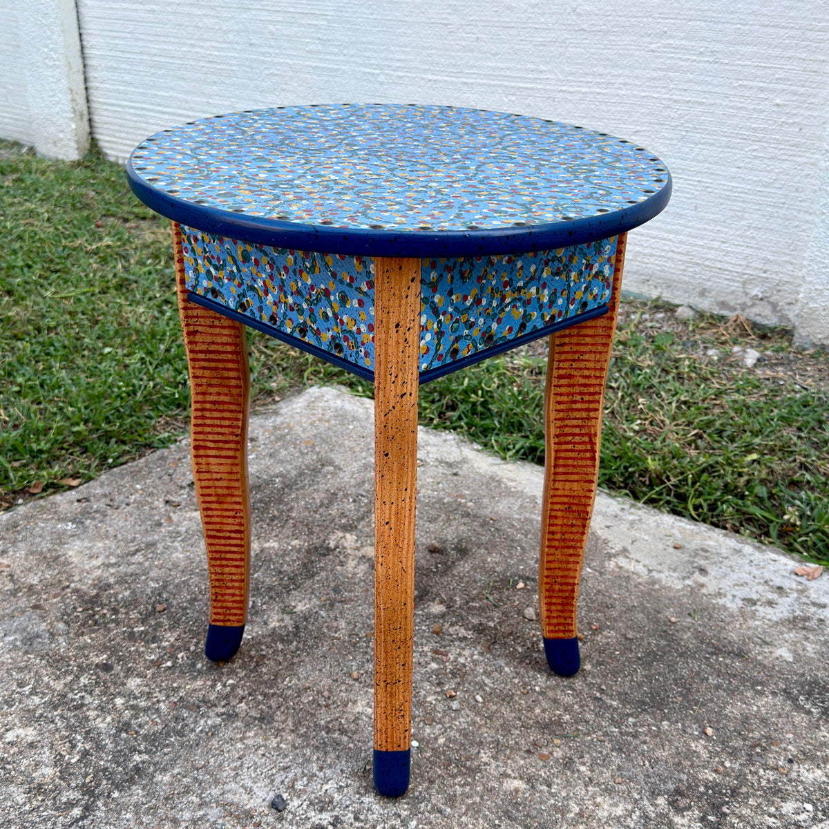 David Marsh 18" Round Side Table
