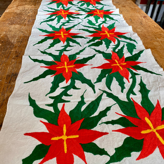 Large Otomi Runner- Poinsettias-D