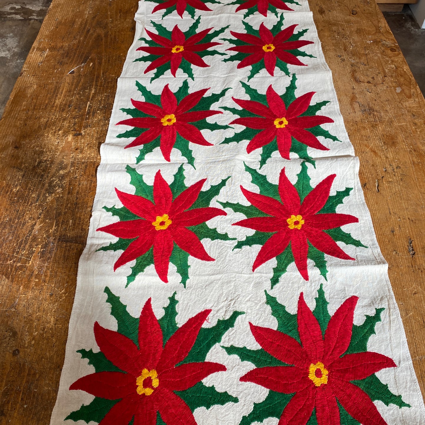 Large Otomi Runner- Poinsettias-E