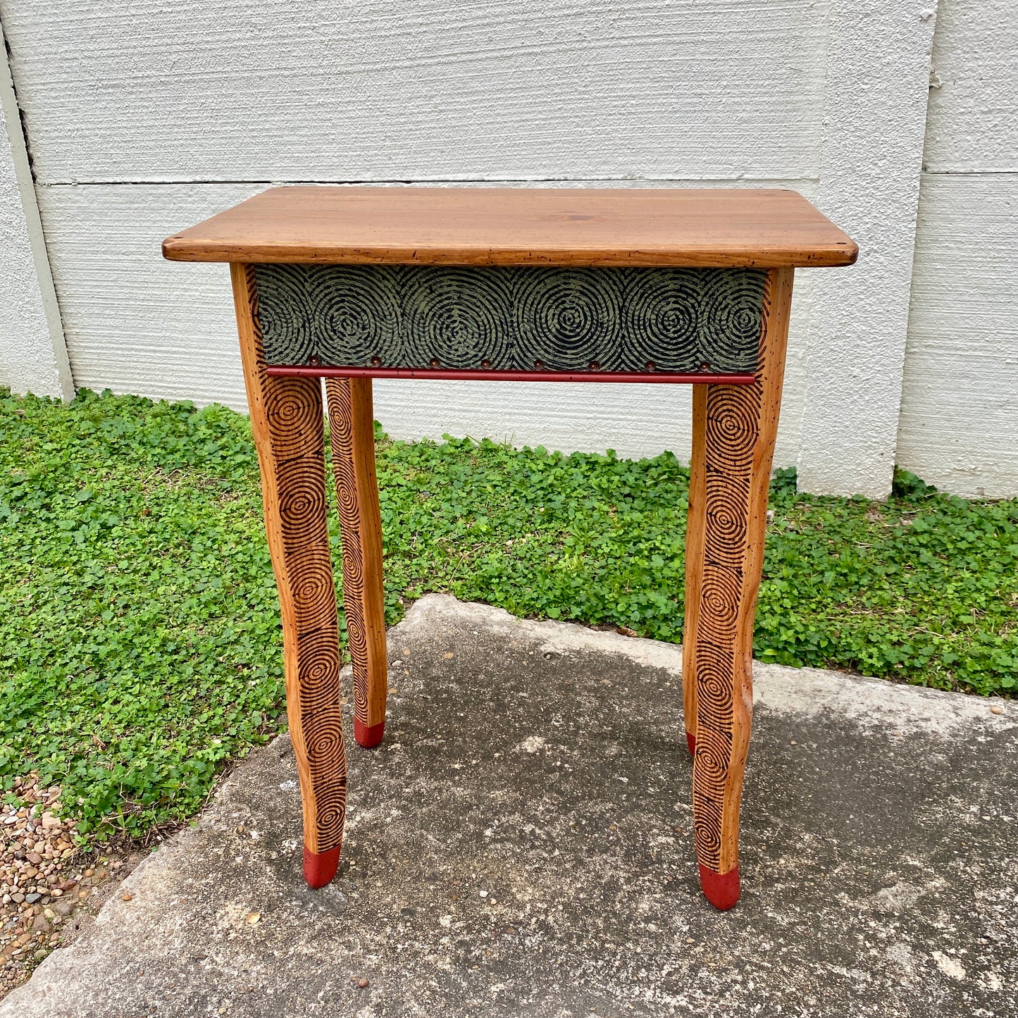 David Marsh 2’ Micro Console Table with Wiggle Legs