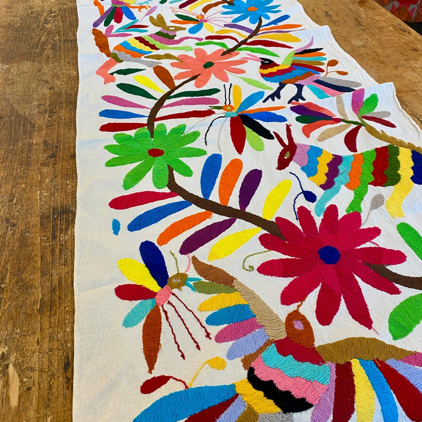 Large Otomi Runner- Multicolor with Flowers and Animals-E