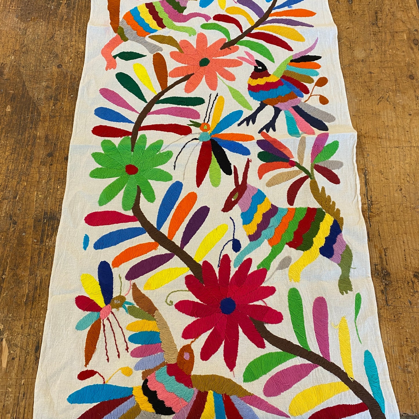 Large Otomi Runner- Multicolor with Flowers and Animals-E