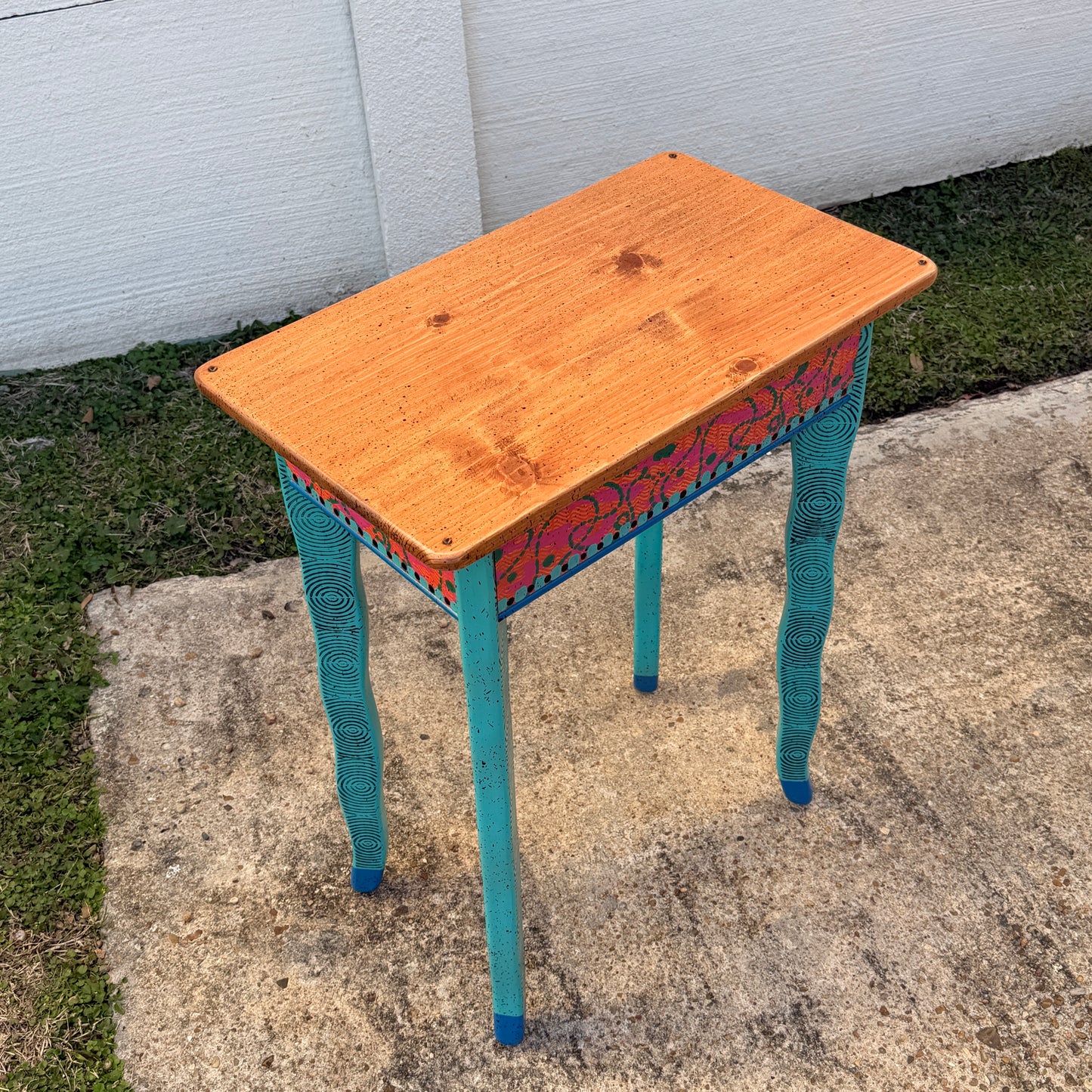 David Marsh 2’ Micro Console Table with Wiggle Legs