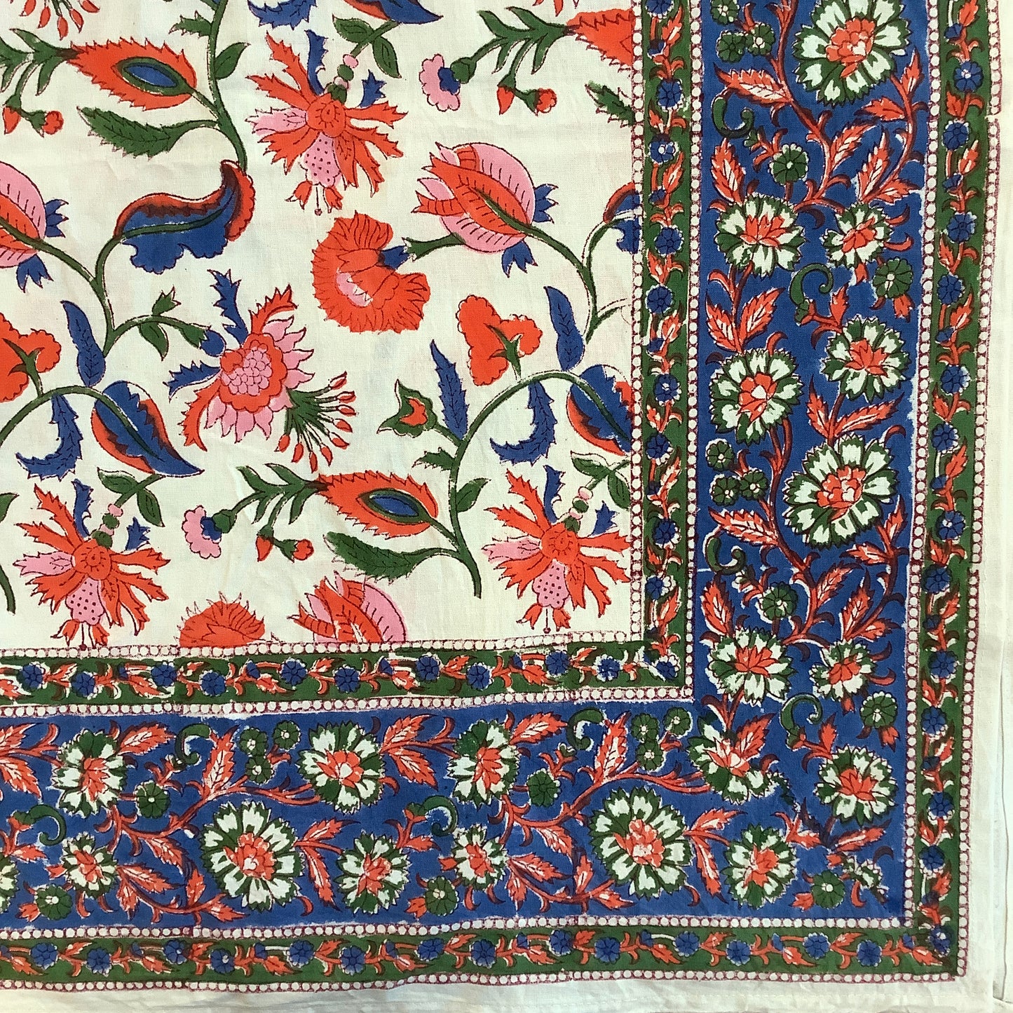 Chamoli Flower Tablecloth - 60x90